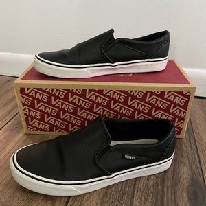 Slip on leather Vans